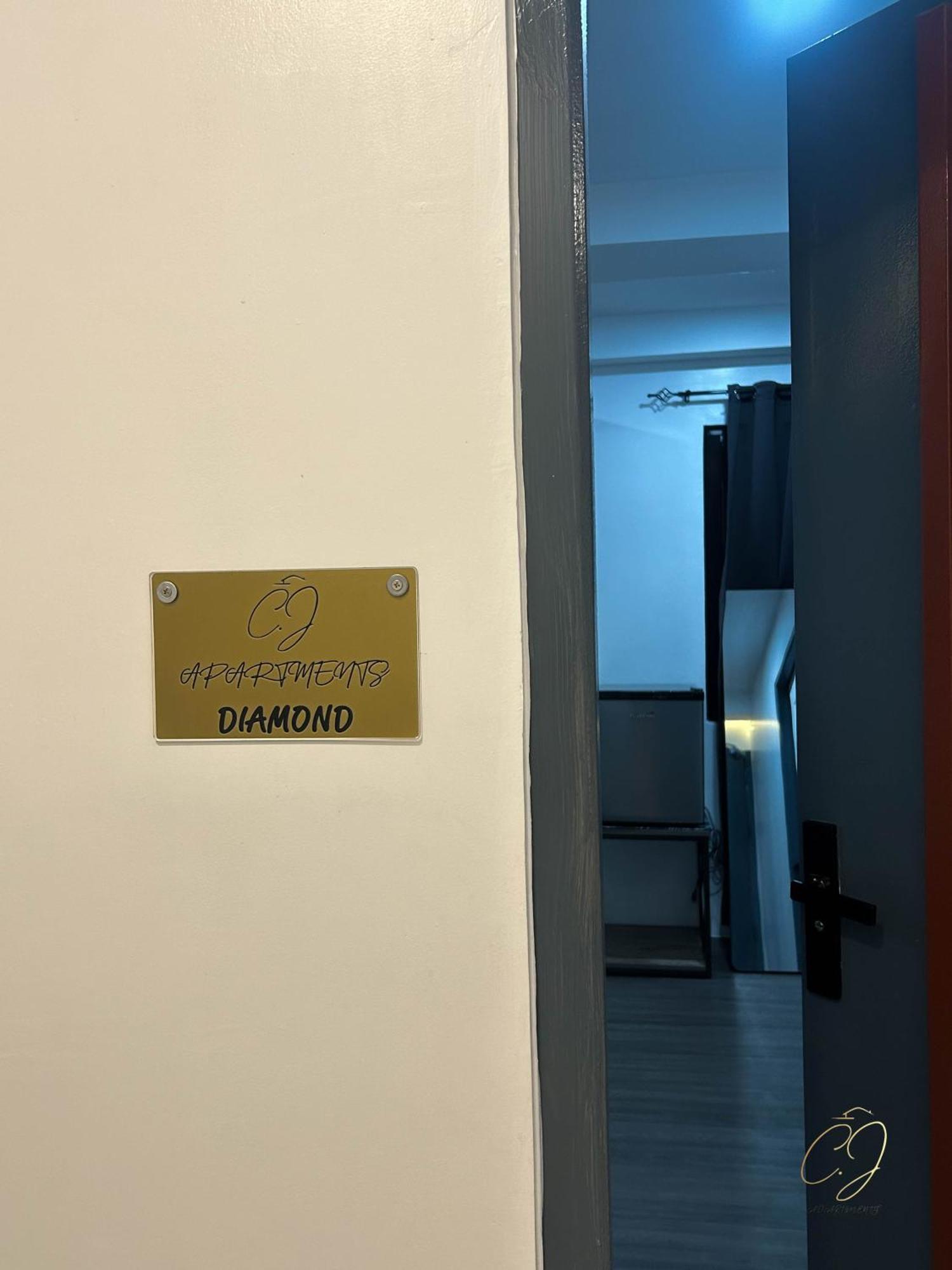Cj Apartments Olongapo Kültér fotó