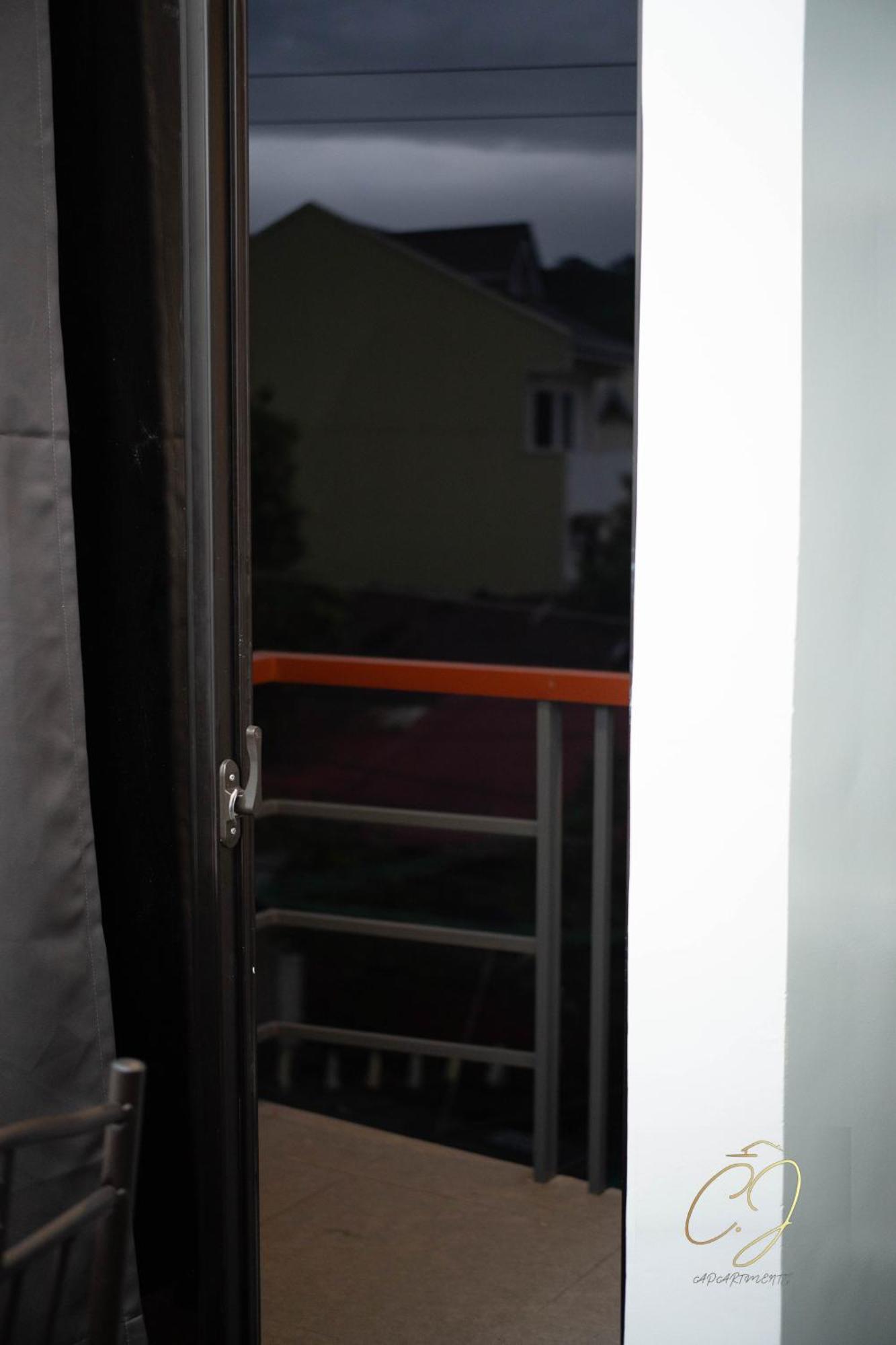Cj Apartments Olongapo Kültér fotó